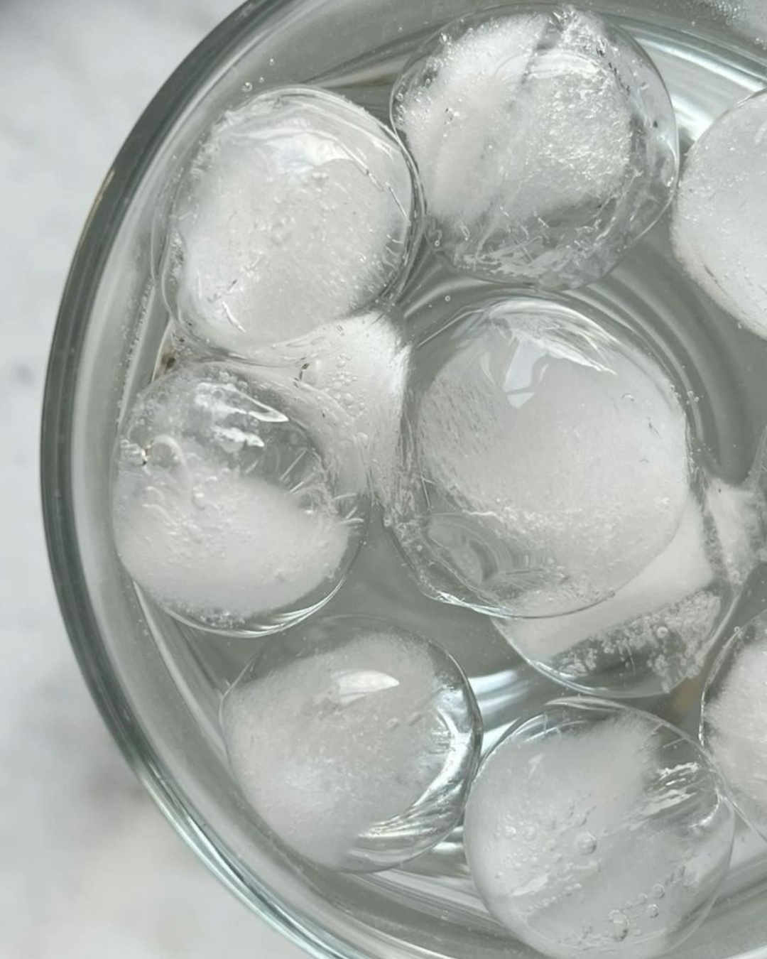 Everything You Need to Know About Hydration Serums: Benefits, How They Work, and the Best Ingredients for Thirsty Skin